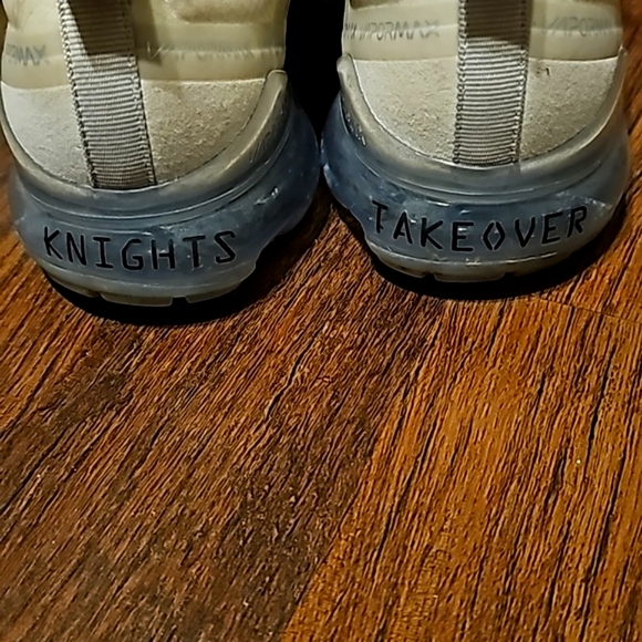 VGC Women's Vapormax Sz 9.5, Personalized - Picture 3 of 9